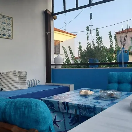 Apartment Island House In - Marathias Elika